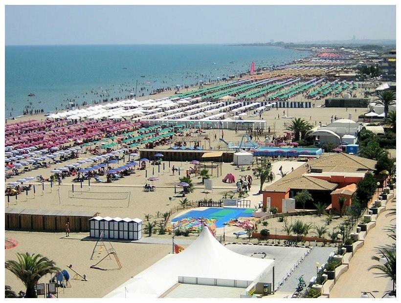 Rooms La Perla Del Mare Маргерита-ди-Савойя Экстерьер фото